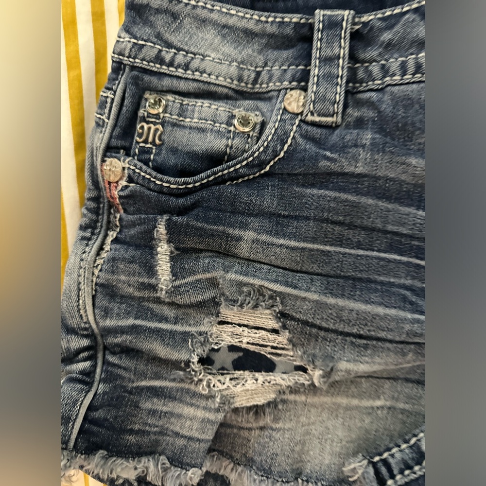 Miss Me  Mid-Rise Stretch “Patriotic” Distressed Blue Jean Shorts - Picture 3 of 11